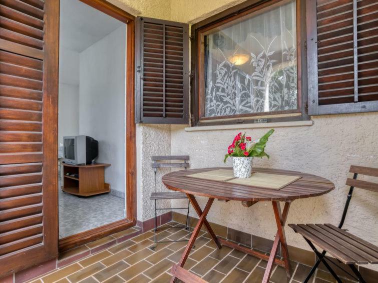 Apartments Folo Tar-Vabriga Exterior photo